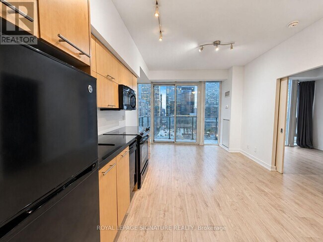 Photo du bâtiment - 126 Simcoe St