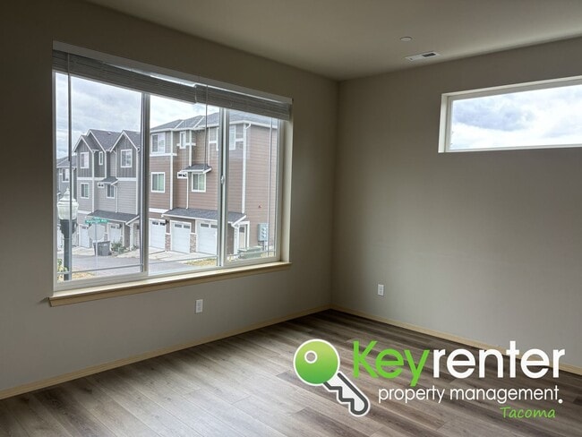 Building Photo - 1050 Magnuson Way