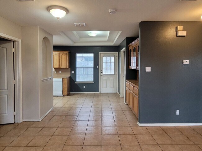 Building Photo - 2502 Cervantes Ave