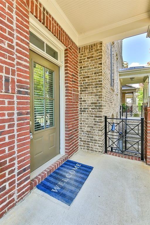 Building Photo - 420 Fieldview Way