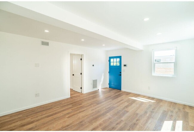 Foto del edificio - 3412 Bellevue Ave