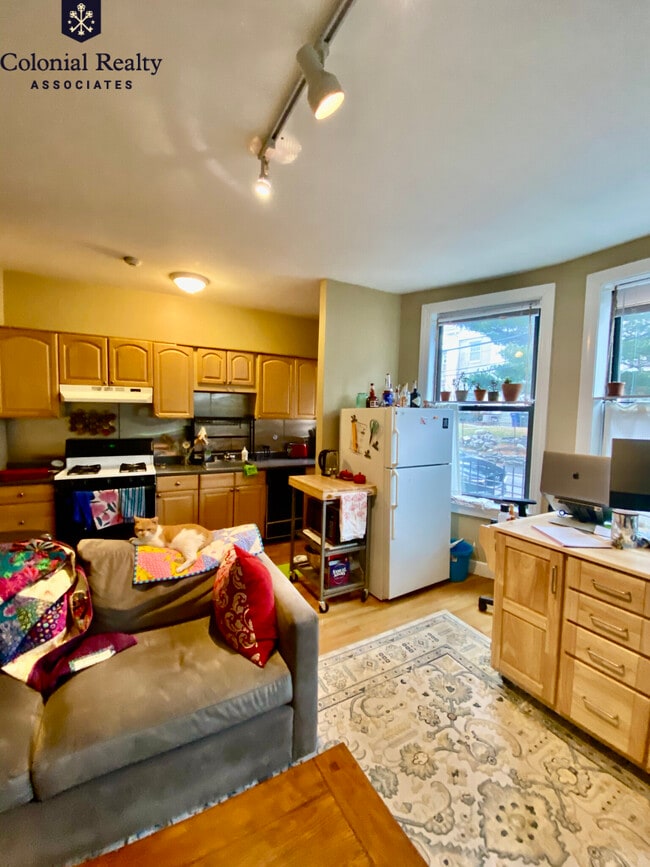 Photo - 17 Highgate St Apartment