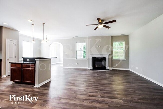 Building Photo - 14718 Brotherly Ln