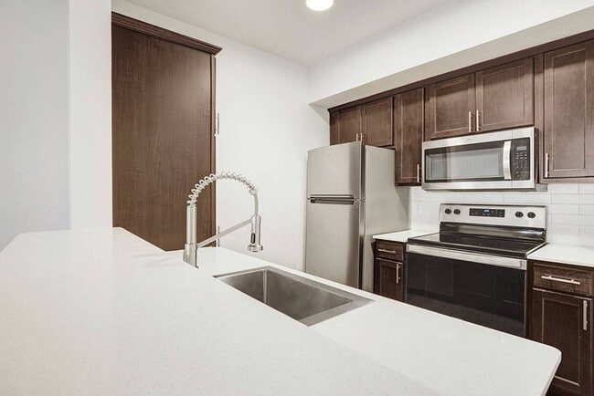 Building Photo - Toscana Apartment Homes