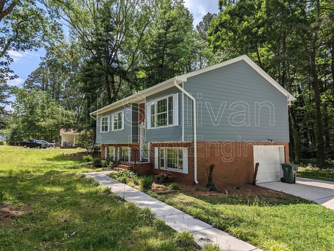 Building Photo - 1214 Cedar Creek Dr