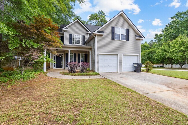 Foto del edificio - 4BR Home with Screened Porch Walkable to Downtown Senoia