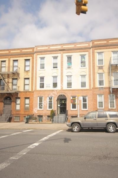 Primary Photo - 52-29 Skillman Ave