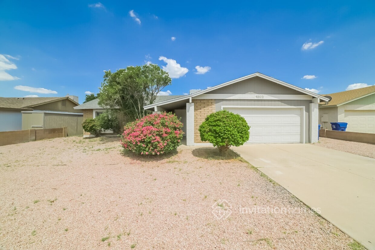 Primary Photo - 4823 S Roberts Rd