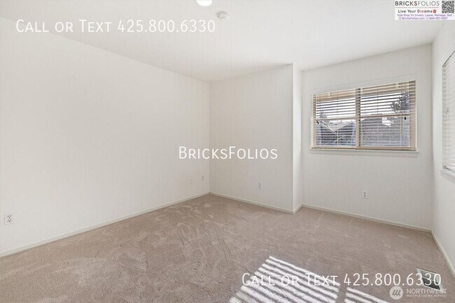 Building Photo - 16010 NE 93rd Way