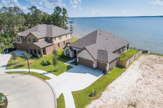 Foto del edificio - 15618 Westward Lake Ln