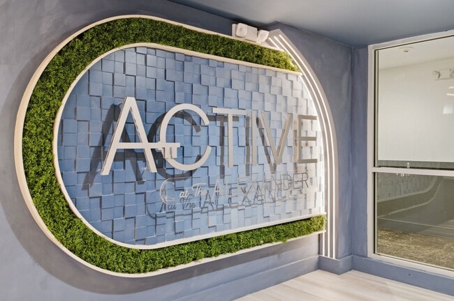 Building Photo - The Alexander