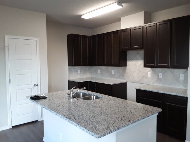Foto del edificio - 10818 Fox Trot Way