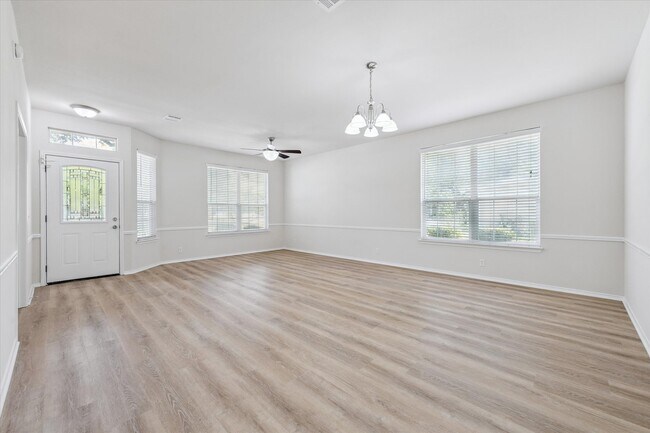 Building Photo - 16822 Tortoise St