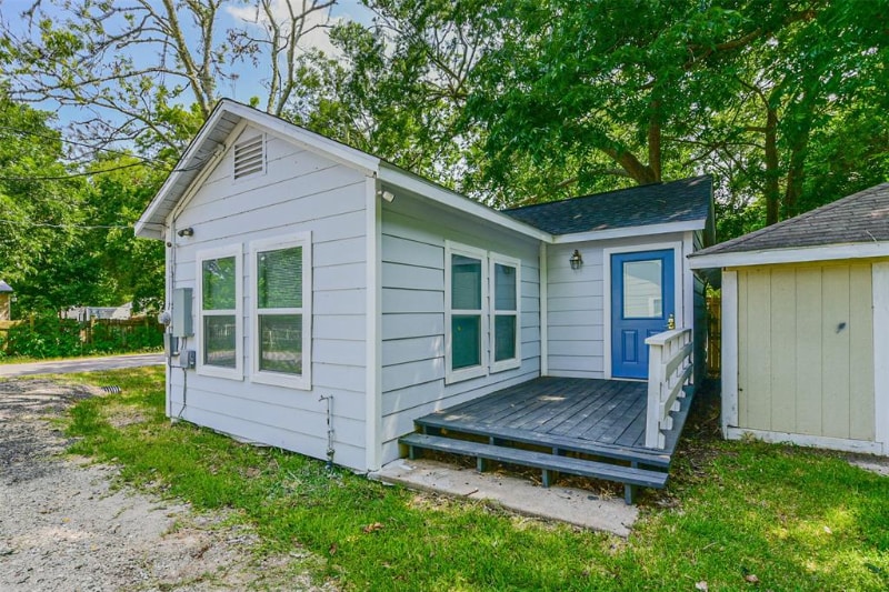 Photo - 4318 1st St (Bacliff, TX)