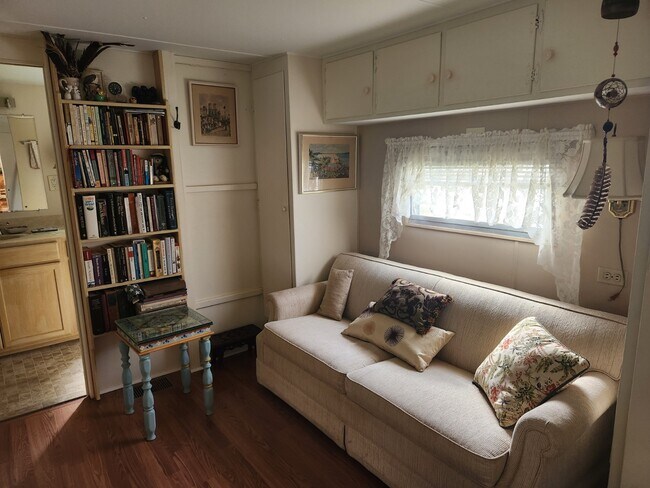 Foto del edificio - 6609 Oregon St