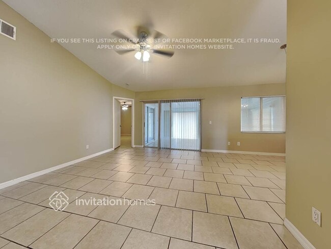 Building Photo - 1330 Coolmont Dr