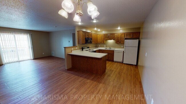 Foto del edificio - AMENITY FILLED TWO BEDROOM IN BRANDON!!! P...
