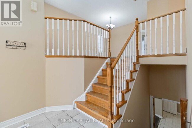 Photo du bâtiment - 639 Twain Ave