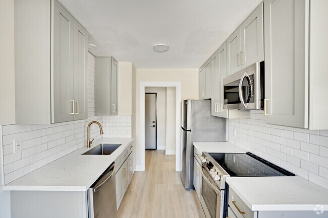 Interior Photo - Woodman Apartments