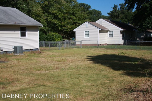 Building Photo - 3 br, 1 bath House - 4906 Subrenda Drive