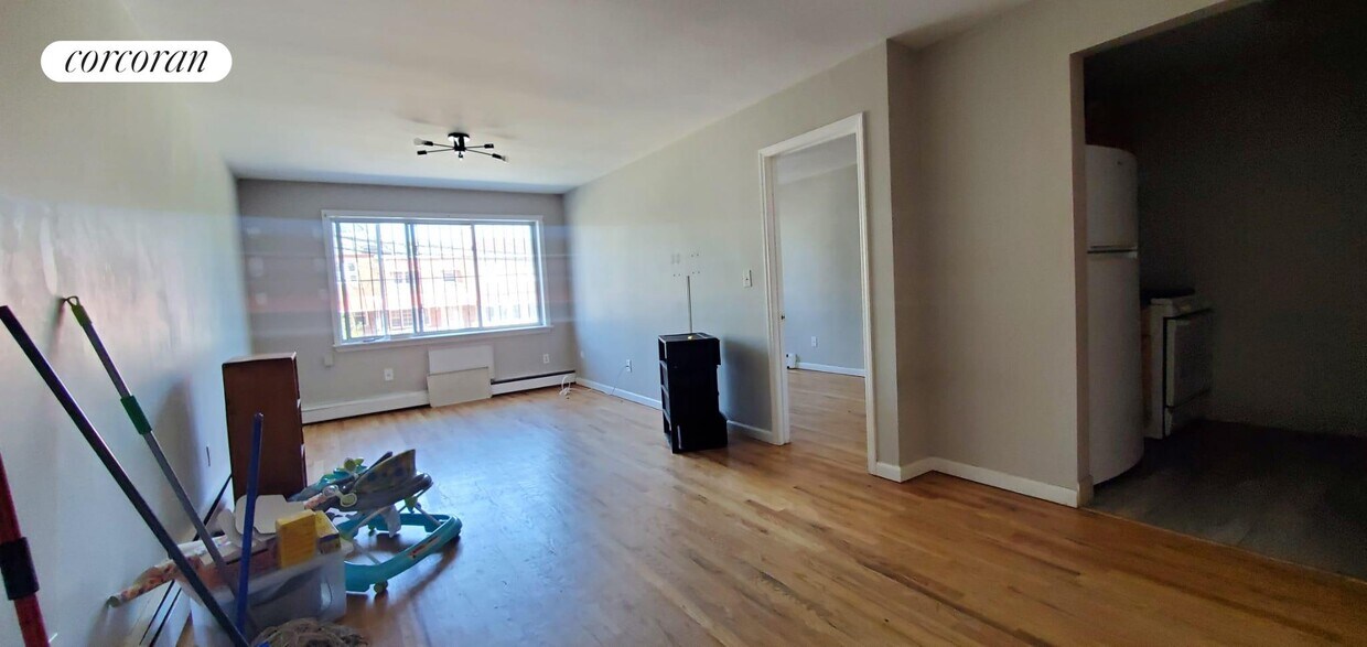 3256 Olinville Ave, Allerton, NY 10467 Room for Rent in Allerton, NY