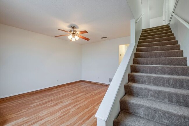 Foto del edificio - Keller ISD! Two story, 2-1.5 townhome!