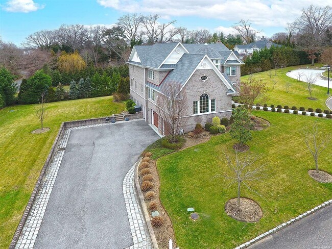 Building Photo - 2 Gabrielli Ct
