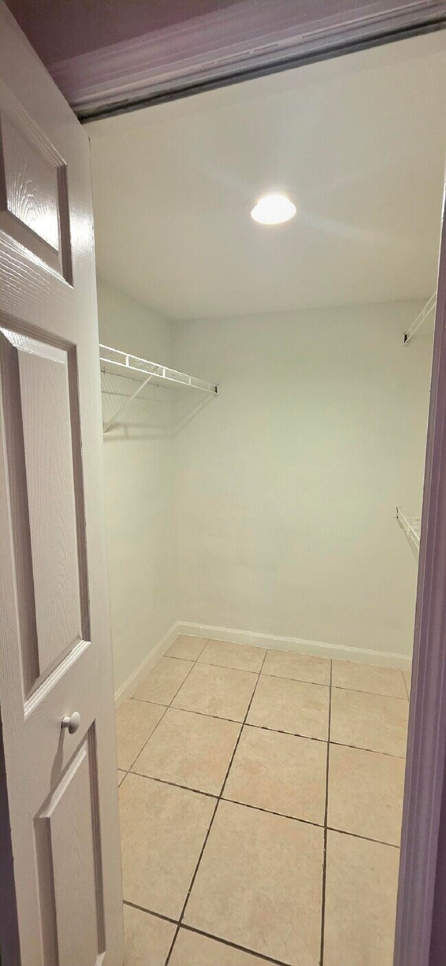 Building Photo - 1503 Palm Beach Trace Dr