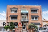 Primary Photo - 1021 S Park View St