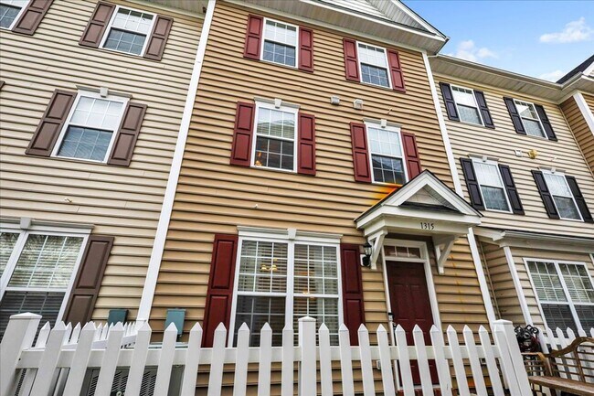 Foto del edificio - 1315 Teton Cir