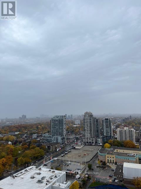 Building Photo - 310 Tweedsmuir Ave