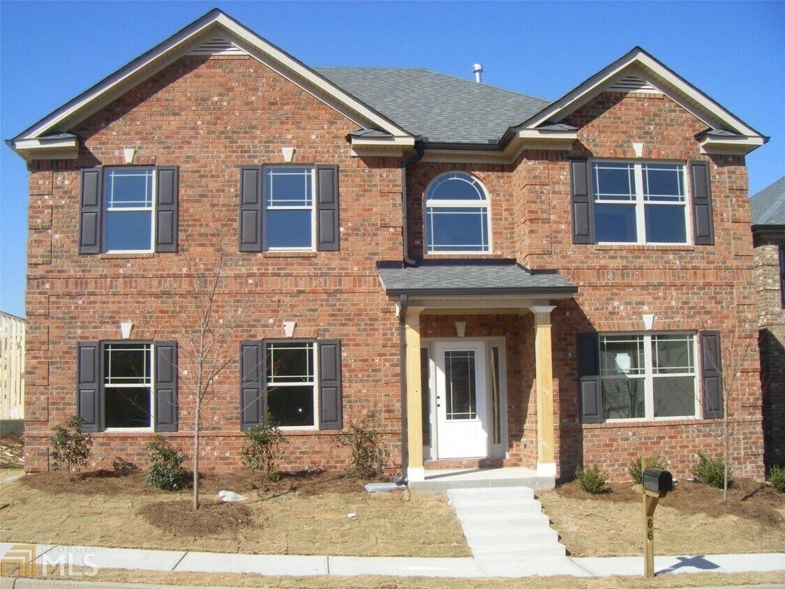Primary Photo - 52 Matador Way