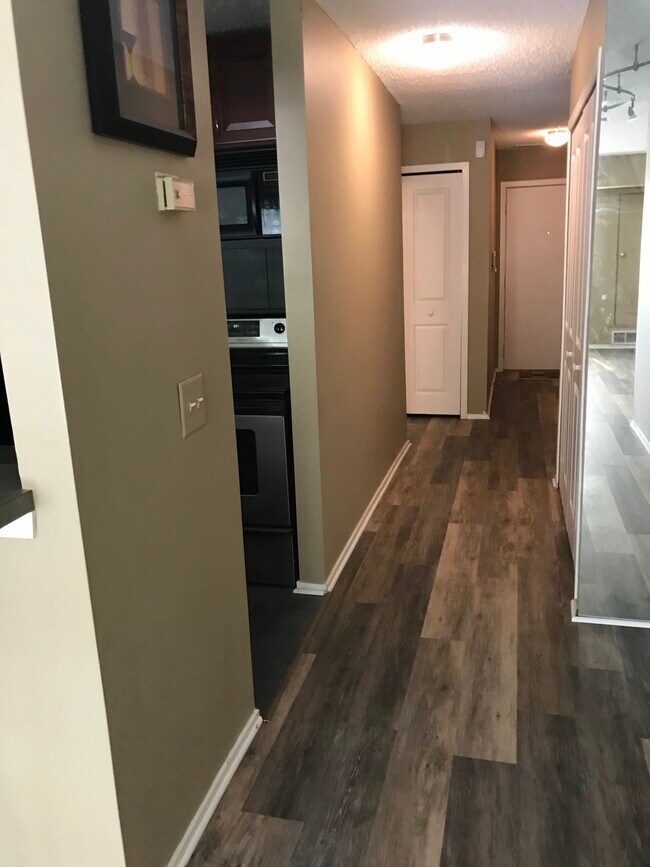 Building Photo - 26623 W Carnegie Park Dr