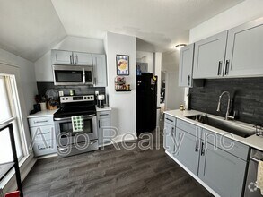Building Photo - 648 Iglehart Ave