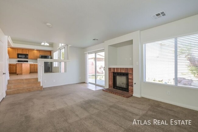 Foto del edificio - 8906 Chapman Point