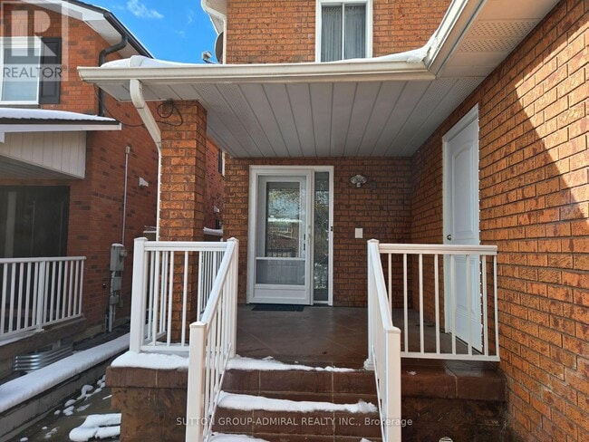 Building Photo - 18 Waterfall Rd