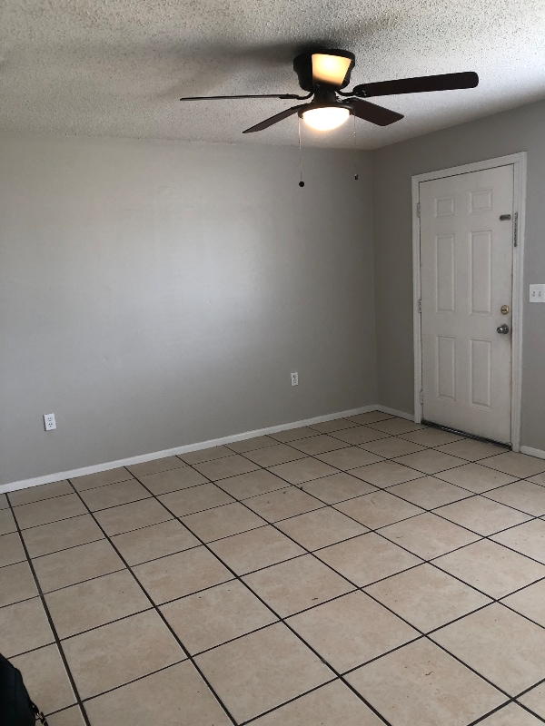 Foto del edificio - 713 S Daytona Ave