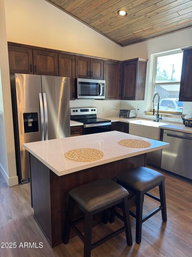 Foto del edificio - 3901 W Cooley St