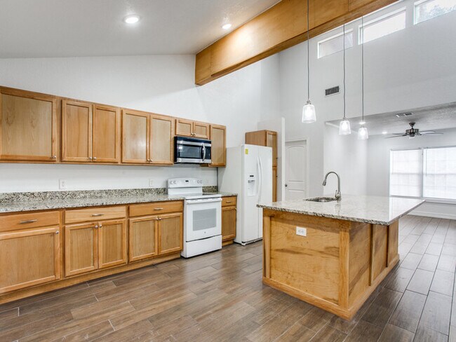 Building Photo - San Antonio, TX - House - $1,745.00 Availa...