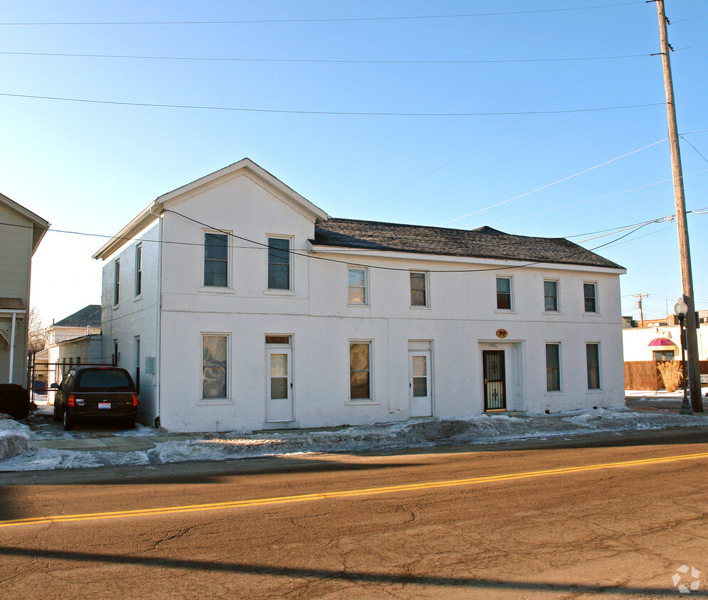 Primary Photo - 99 E 2nd St