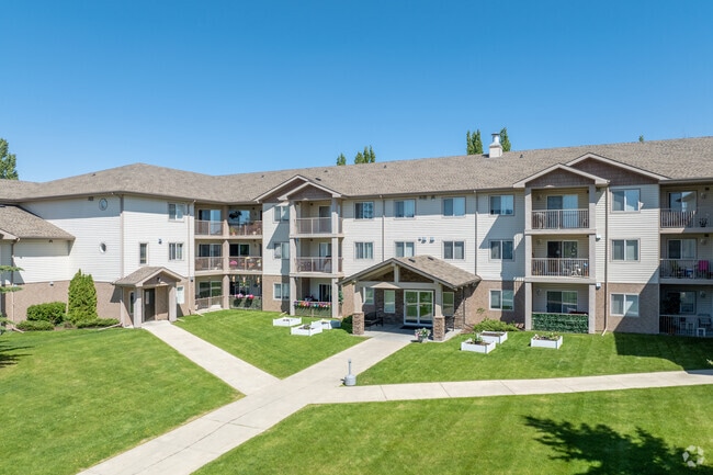 Building Photo - Lonsdale Court