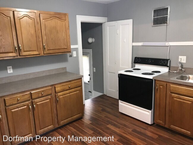 Foto del edificio - 2 br, 1.5 bath House - 715 E 50TH ST