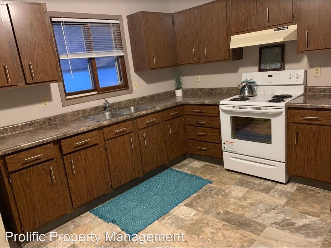 Primary Photo - 518 4th St SW