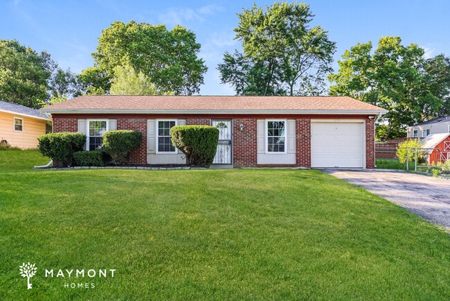 Building Photo - 2578 W Kemper Rd