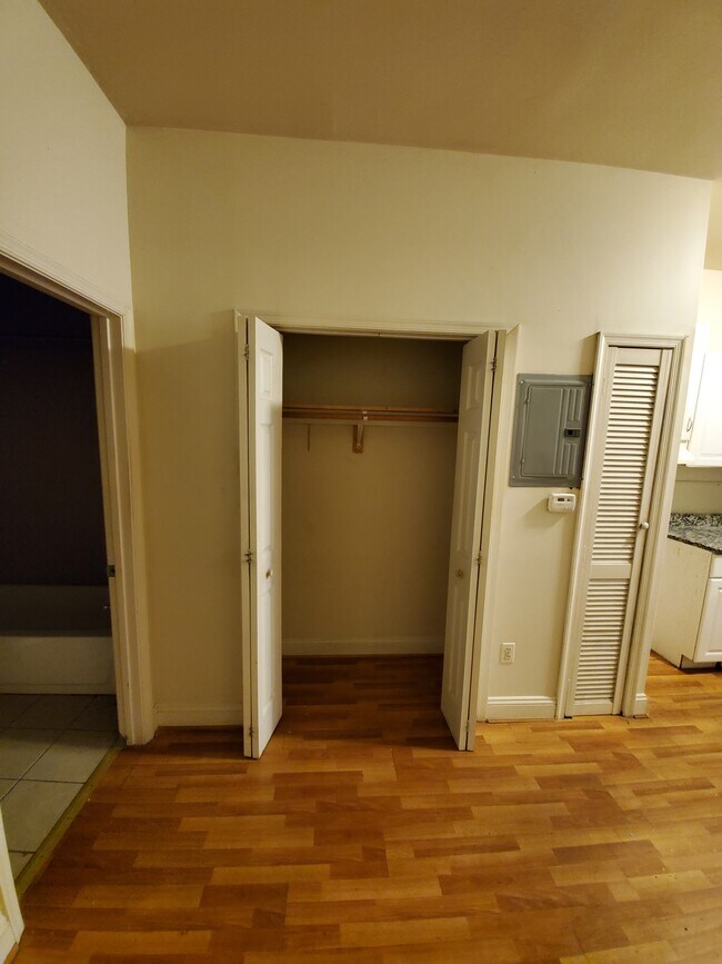 Closet - 908 N Calvert St