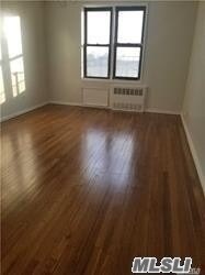 Bedroom - 15272 Melbourne Ave