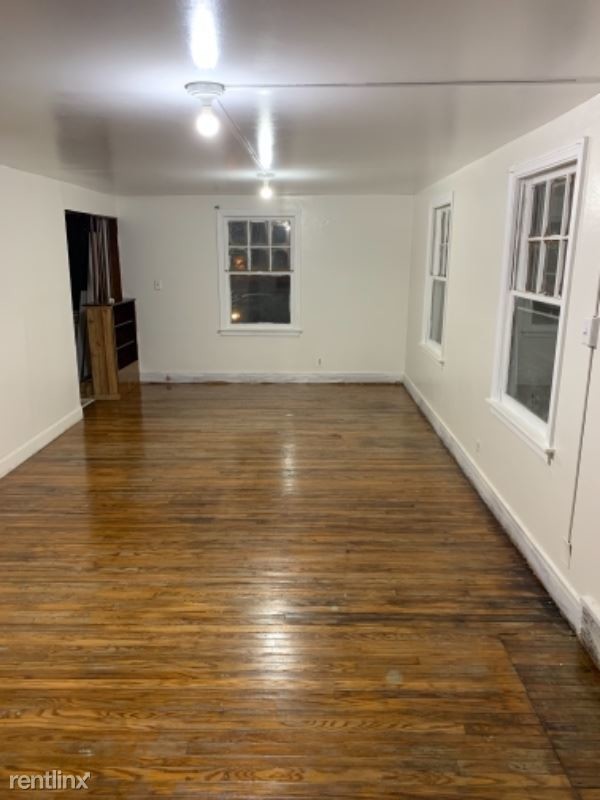 Building Photo - 3 br, 1 bath House - 208 Texas St