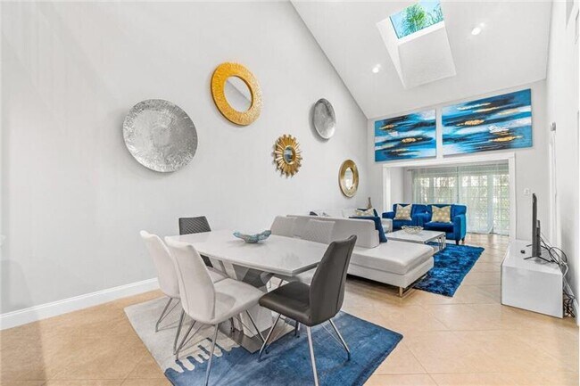 Building Photo - 17064 Boca Club Blvd