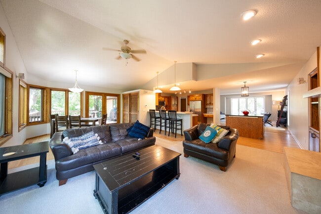 Building Photo - 3521 Widgeon Way