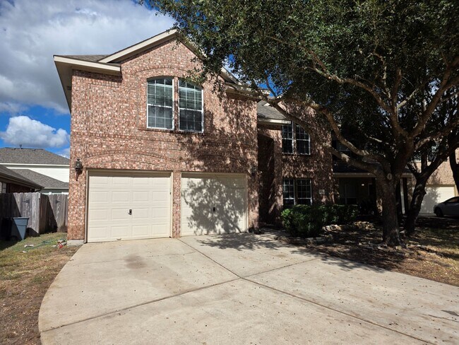 Foto del edificio - 8214 Point Pendleton Dr